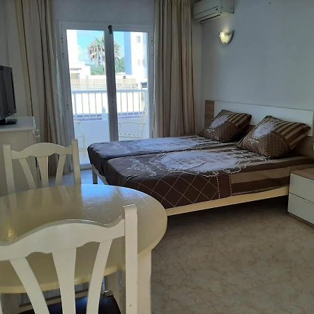 Apartamentos Torres Cardona Cala Llonga  Dış mekan fotoğraf