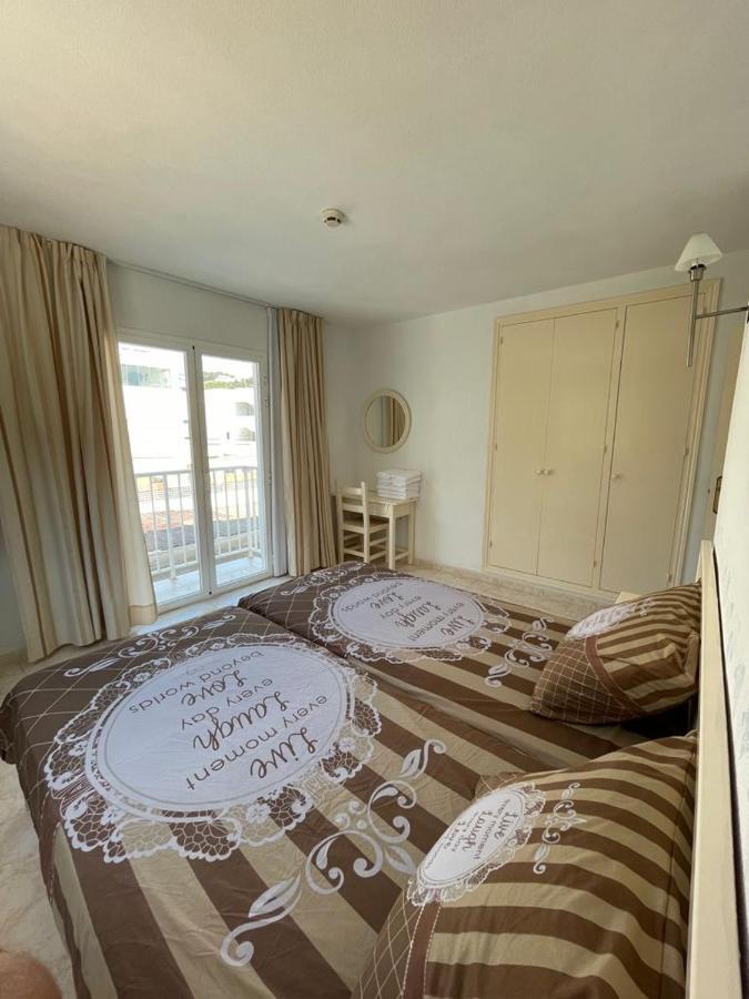 Apartamentos Torres Cardona Cala Llonga  Dış mekan fotoğraf