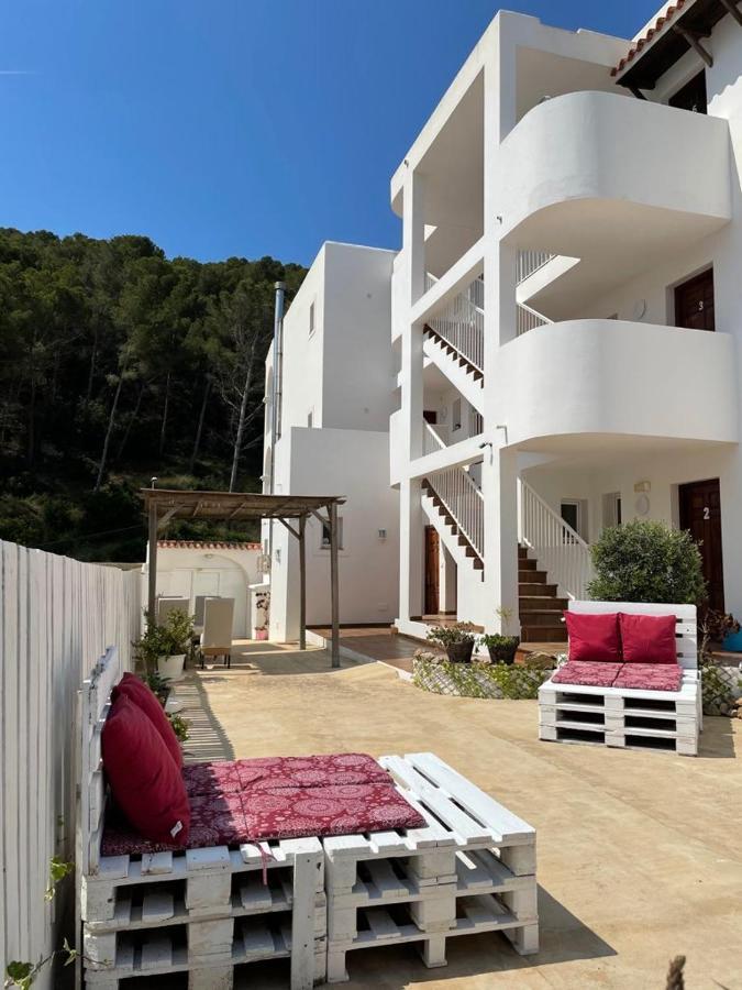 Apartamentos Torres Cardona Cala Llonga  Dış mekan fotoğraf